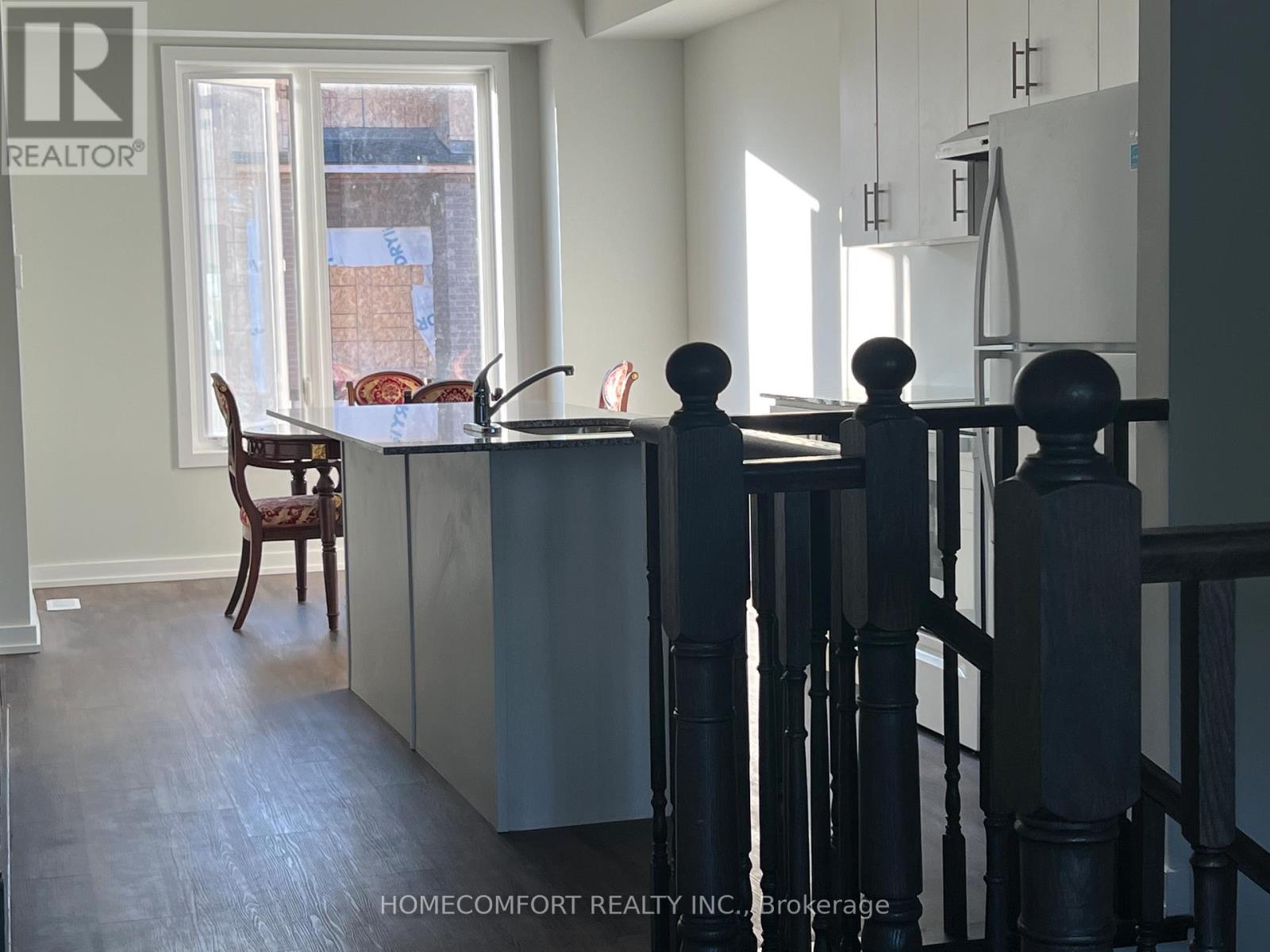 10 Winters Crescent, Collingwood, Ontario  L9Y 5T1 - Photo 3 - S12972560