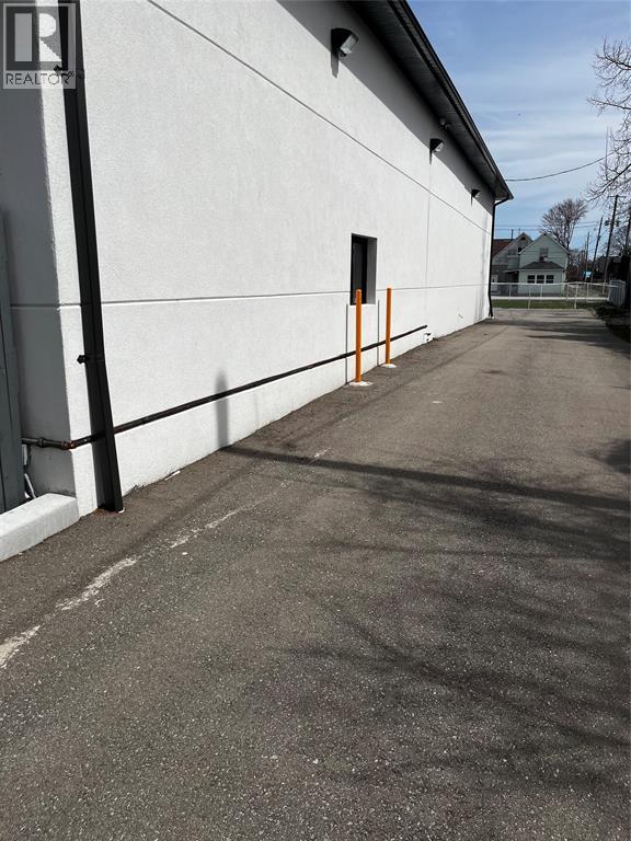 1119 Duffeerin Avenue Unit# 2, Wallaceburg, Ontario  N8A 2W2 - Photo 5 - 26007517