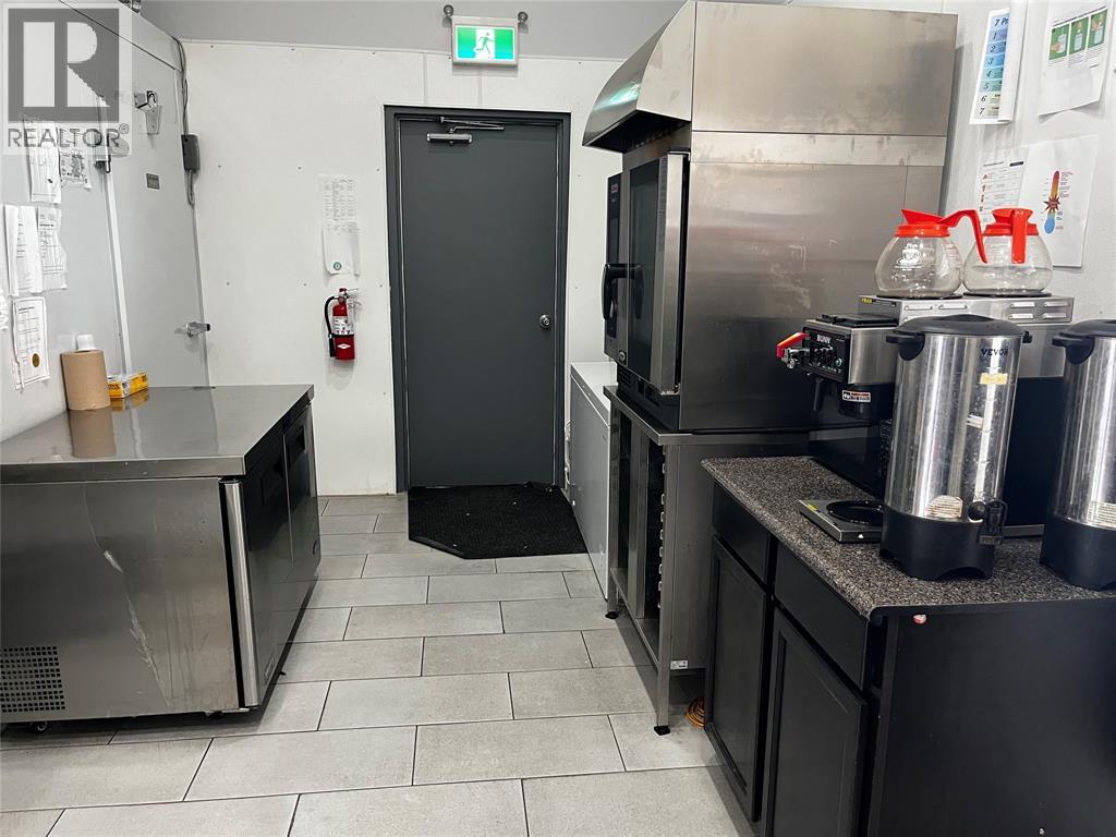 1119 Duffeerin Avenue Unit# 2, Wallaceburg, Ontario  N8A 2W2 - Photo 12 - 26007517