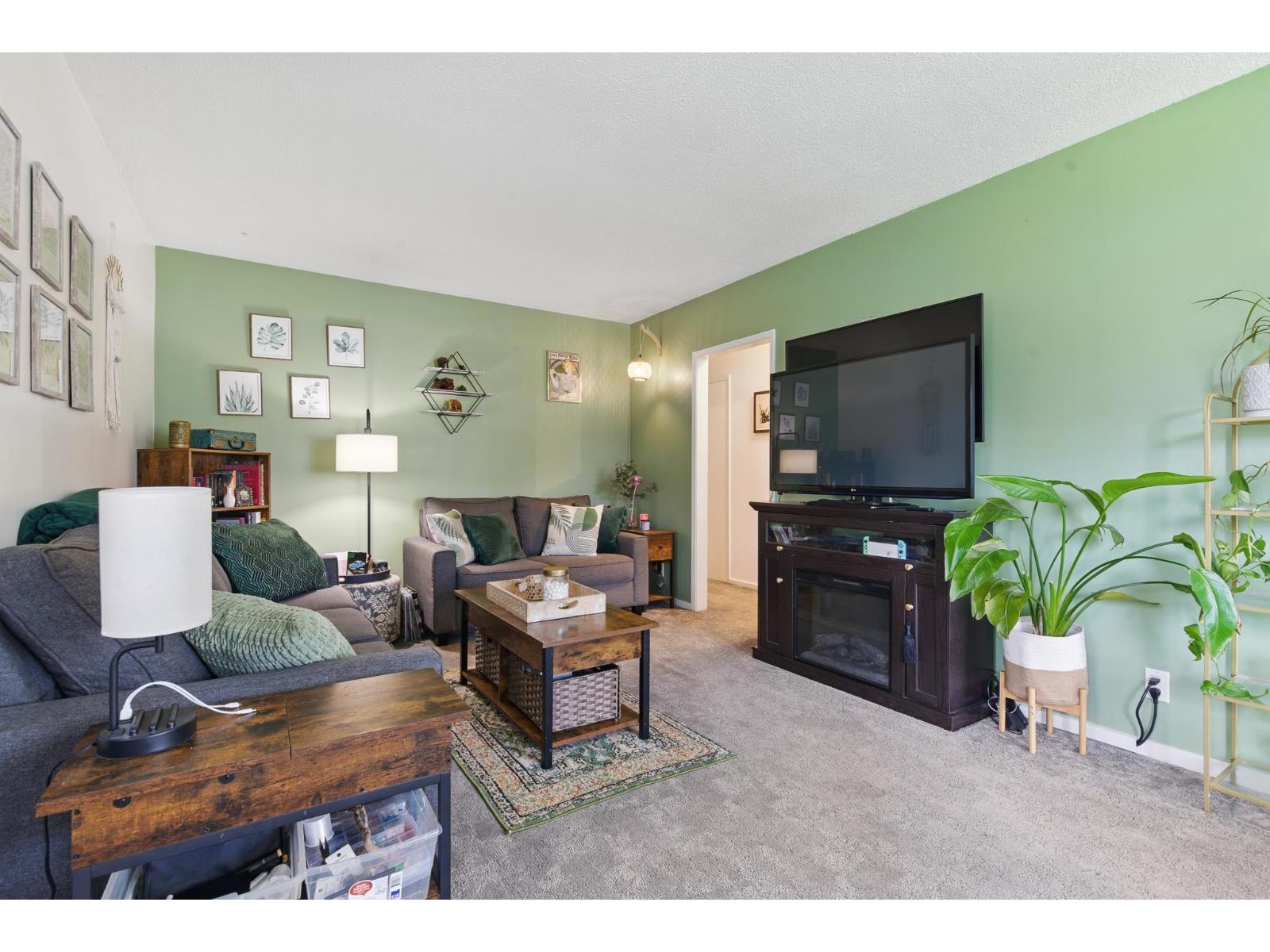 8687 Elm Drive, Chilliwack Proper South, Chilliwack, British Columbia  V2P 4Y3 - Photo 10 - R3108654