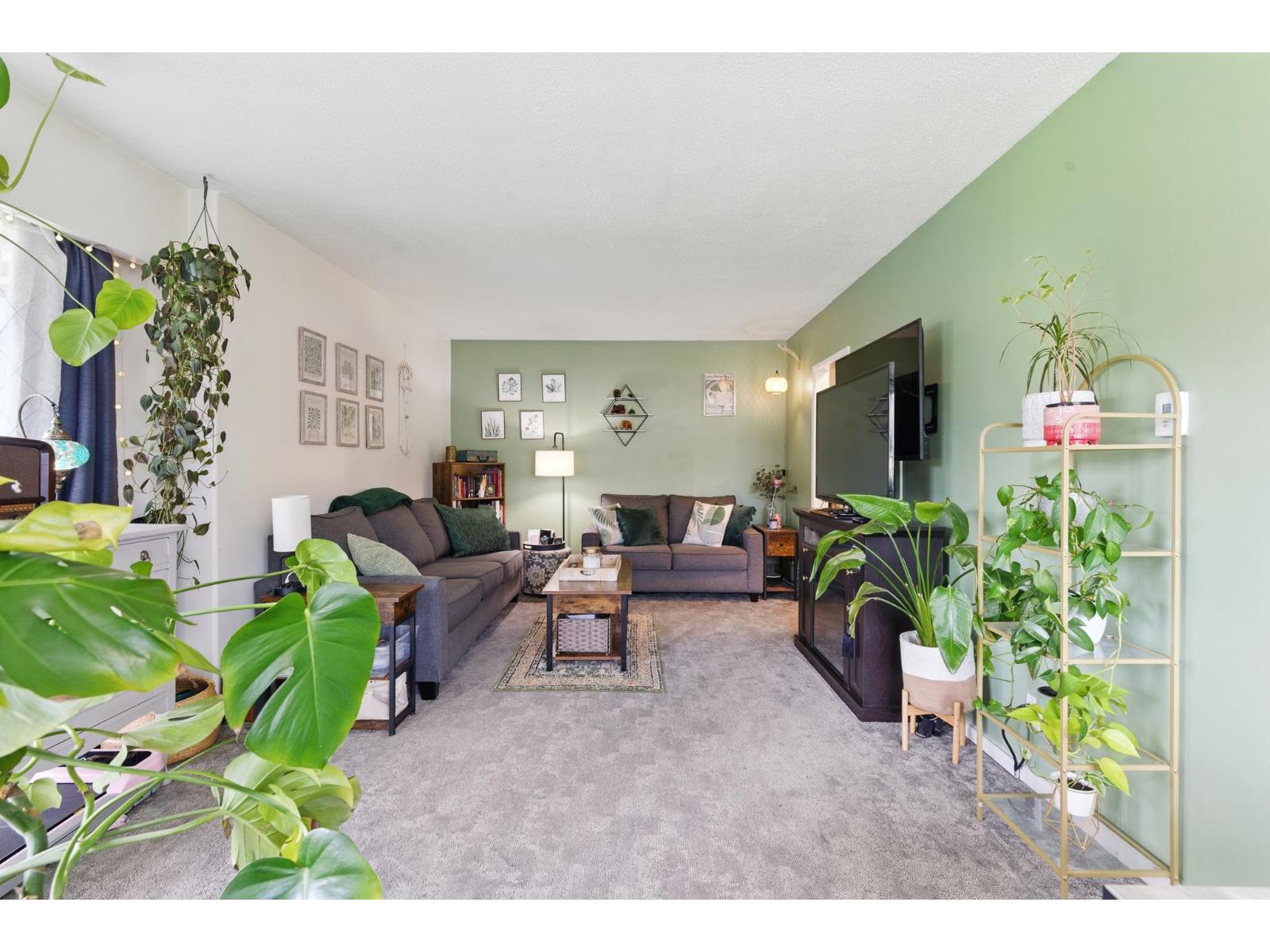 8687 Elm Drive, Chilliwack Proper South, Chilliwack, British Columbia  V2P 4Y3 - Photo 11 - R3108654