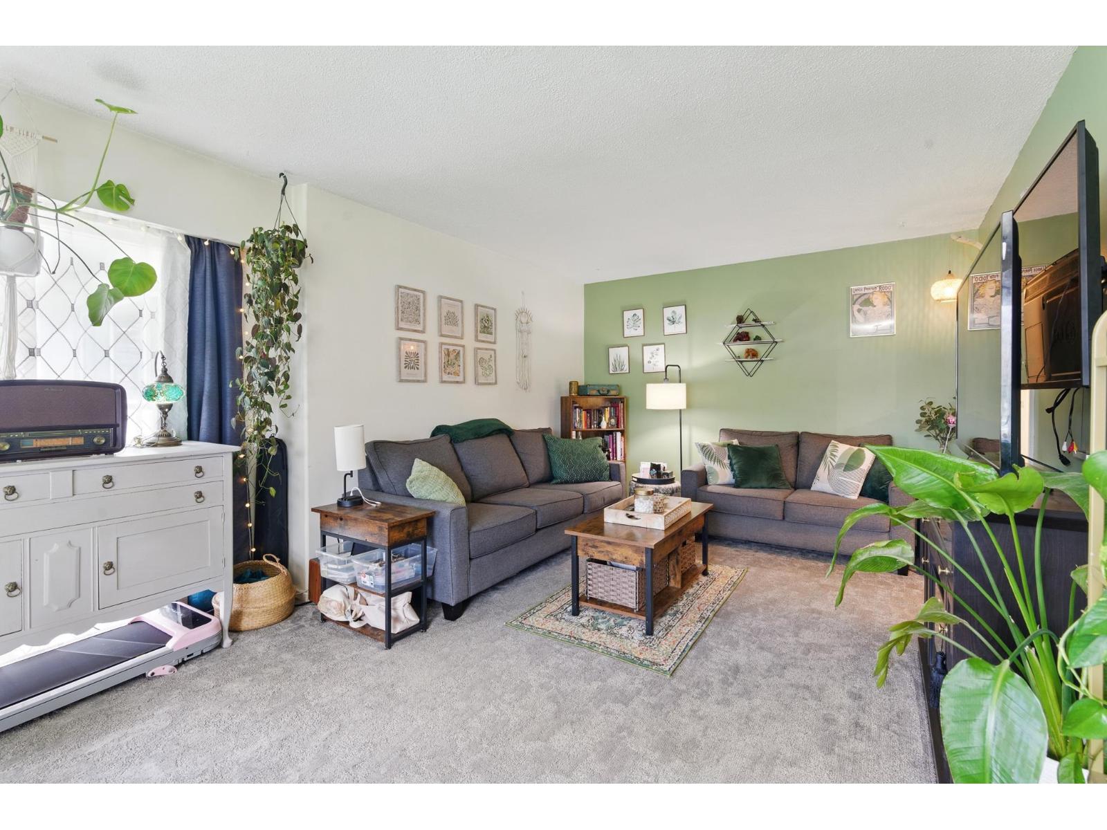 8687 Elm Drive, Chilliwack Proper South, Chilliwack, British Columbia  V2P 4Y3 - Photo 8 - R3108654