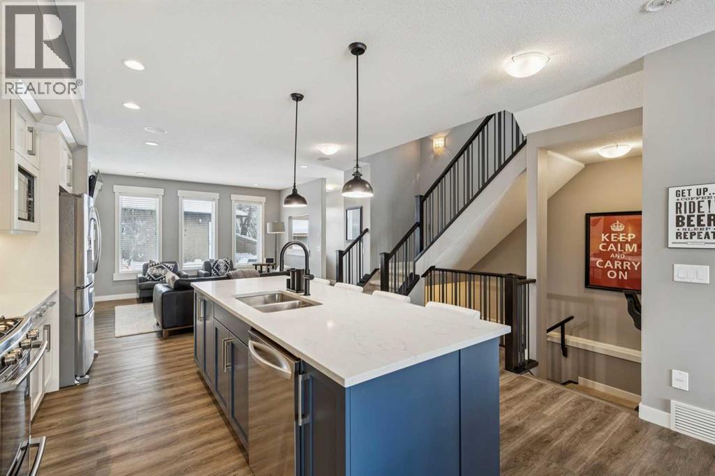 4936 20 Avenue Nw, Calgary, Alberta  T3B 0V5 - Photo 12 - A2292588