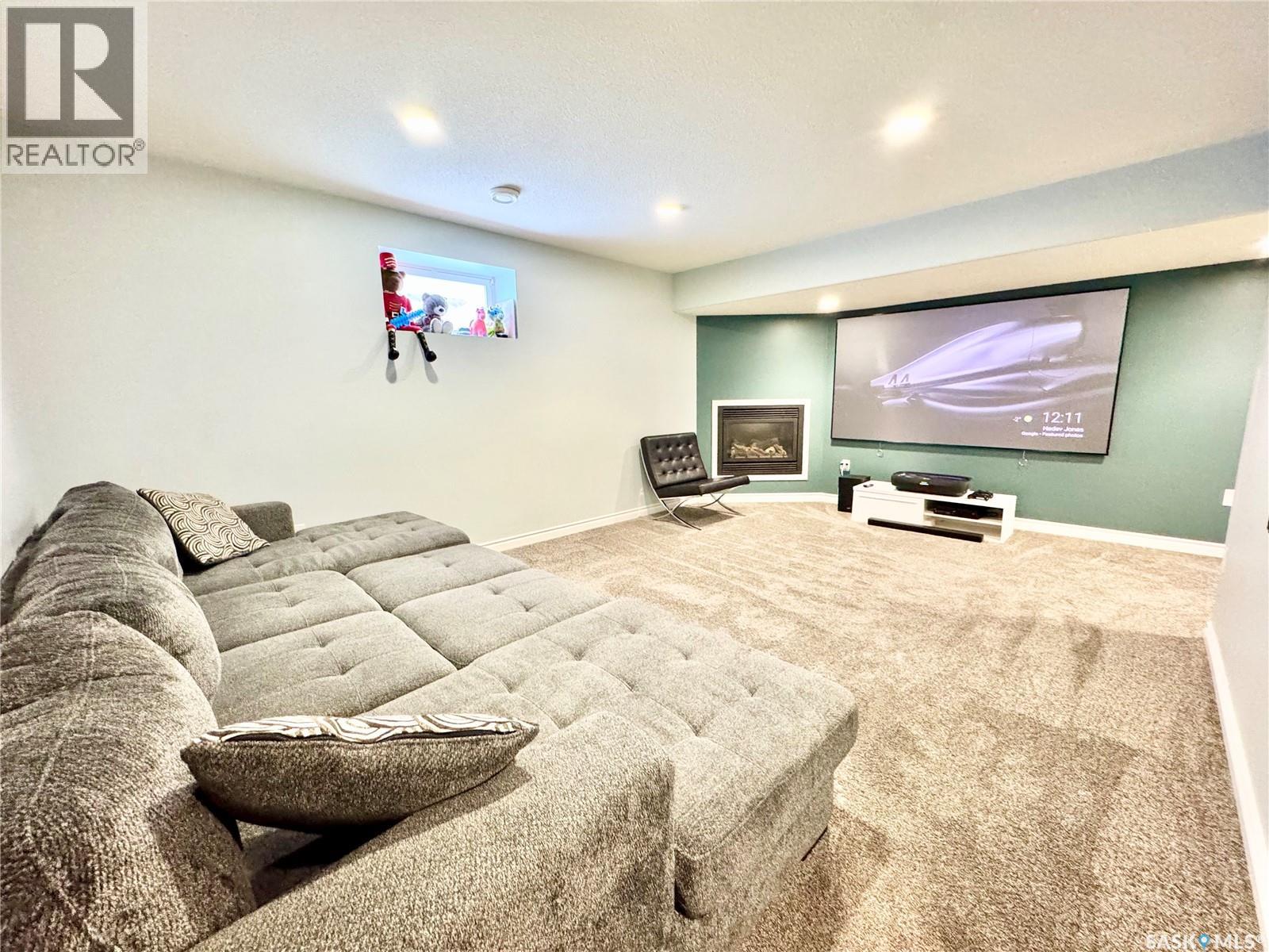 42 John Hicks Place, Prince Albert, Saskatchewan  S6V 8E5 - Photo 12 - SK032387