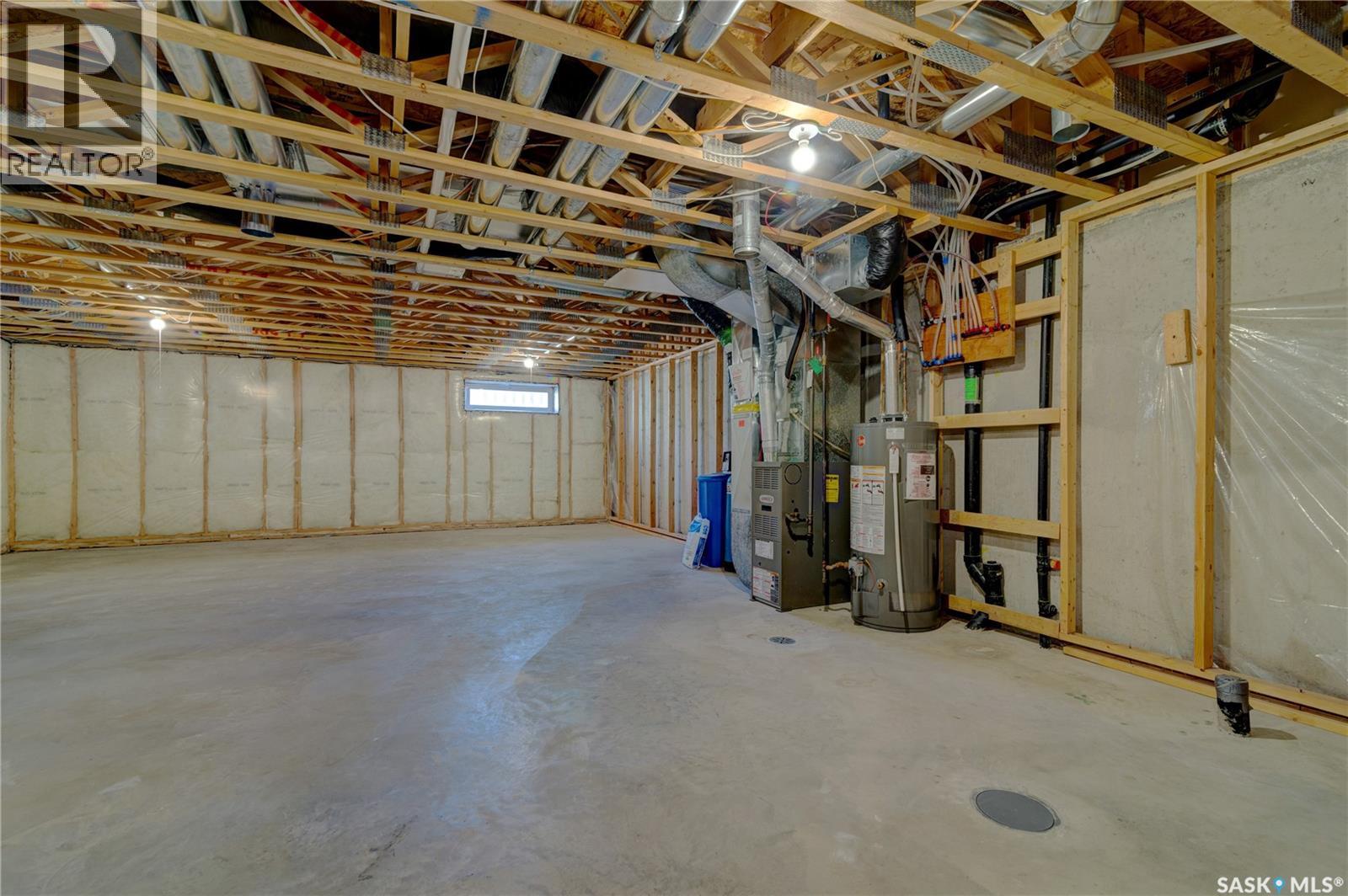 26 2801 Windsor Park Road, Regina, Saskatchewan  S4V 1E7 - Photo 22 - SK032367