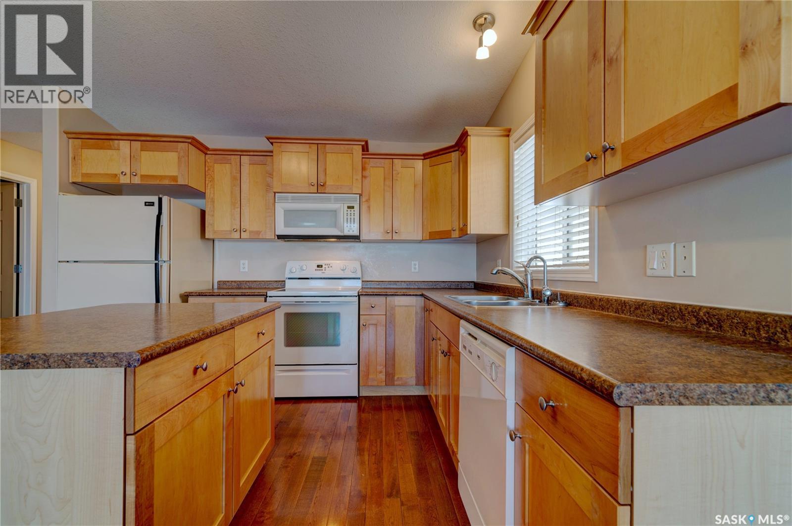 26 2801 Windsor Park Road, Regina, Saskatchewan  S4V 1E7 - Photo 4 - SK032367