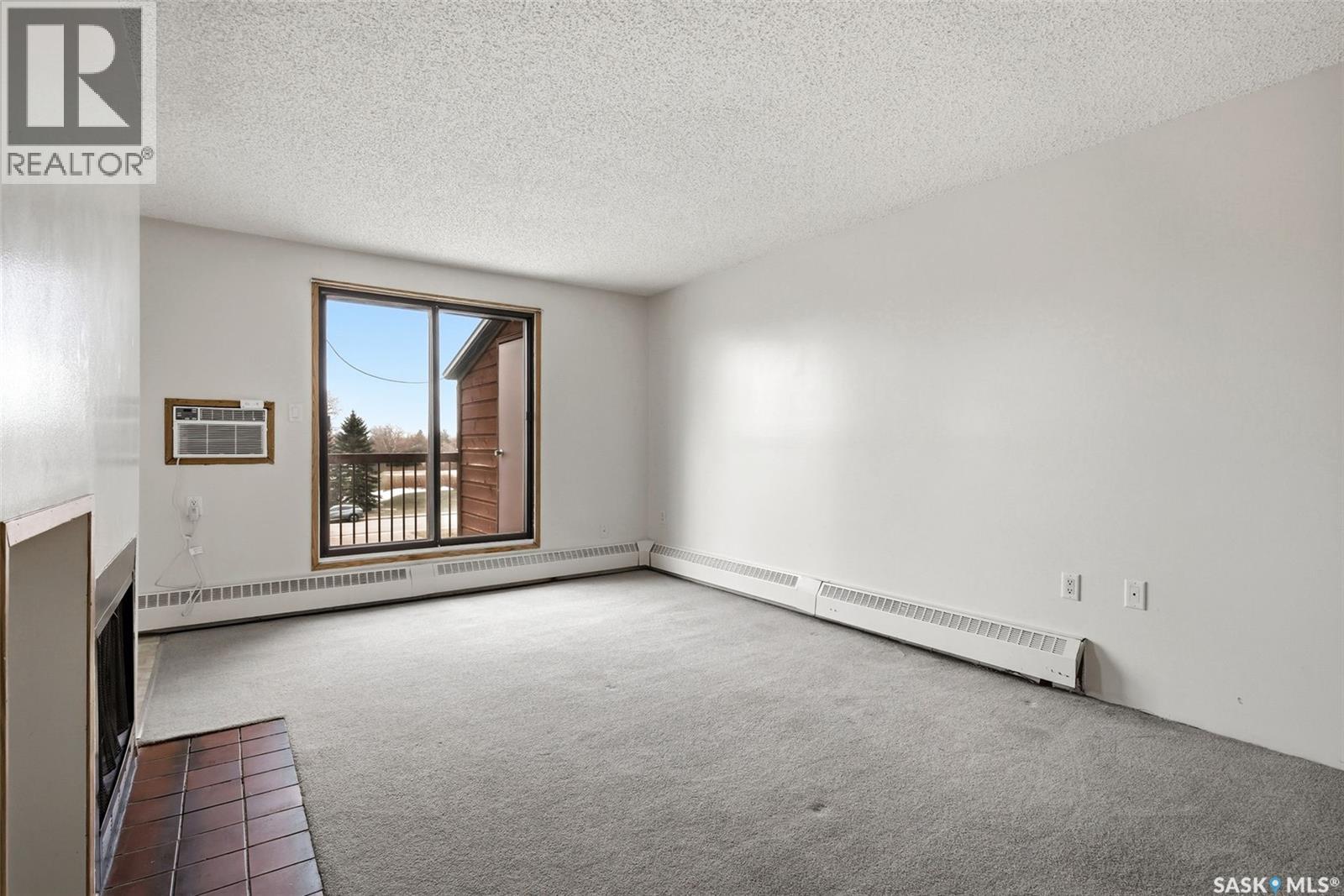 304 35 Alport Crescent, Regina, Saskatchewan  S4R 8C6 - Photo 5 - SK032359