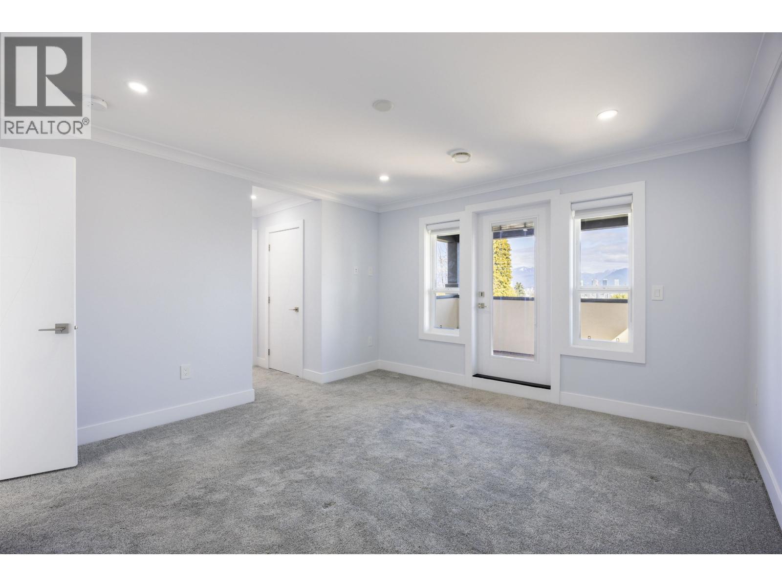 5001 Dover Street, Burnaby, British Columbia  V5H 1R4 - Photo 21 - R3099377