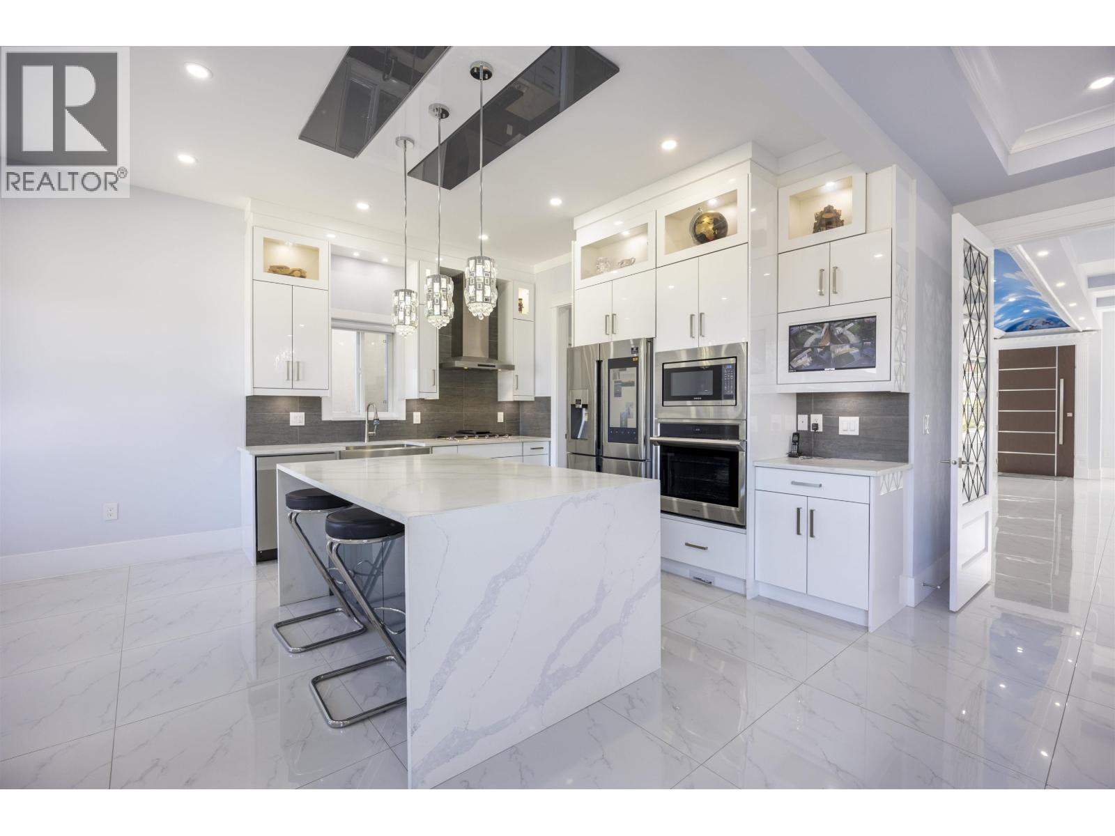 5001 Dover Street, Burnaby, British Columbia  V5H 1R4 - Photo 10 - R3099377