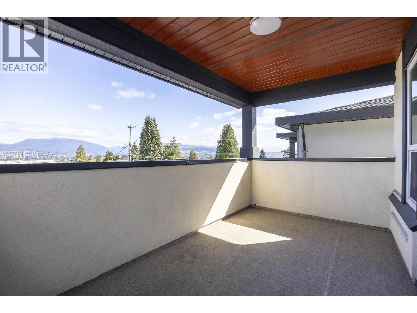 5001 Dover Street, Burnaby, British Columbia  V5H 1R4 - Photo 24 - R3099377