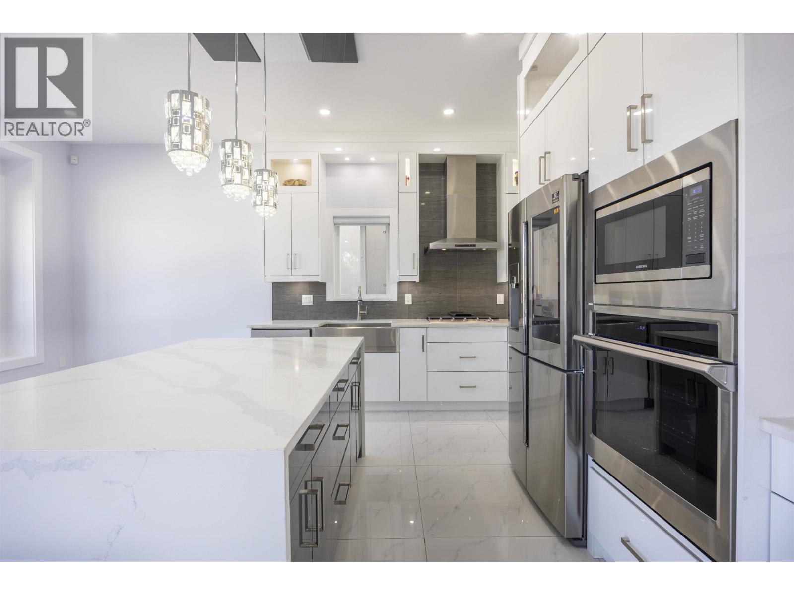 5001 Dover Street, Burnaby, British Columbia  V5H 1R4 - Photo 12 - R3099377