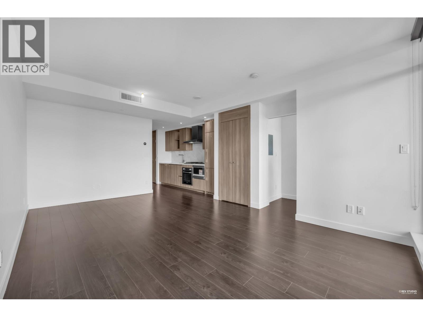 2009 4730 Lougheed Highway, Burnaby, British Columbia V5C 0M9 - Photo 6 - R3108557