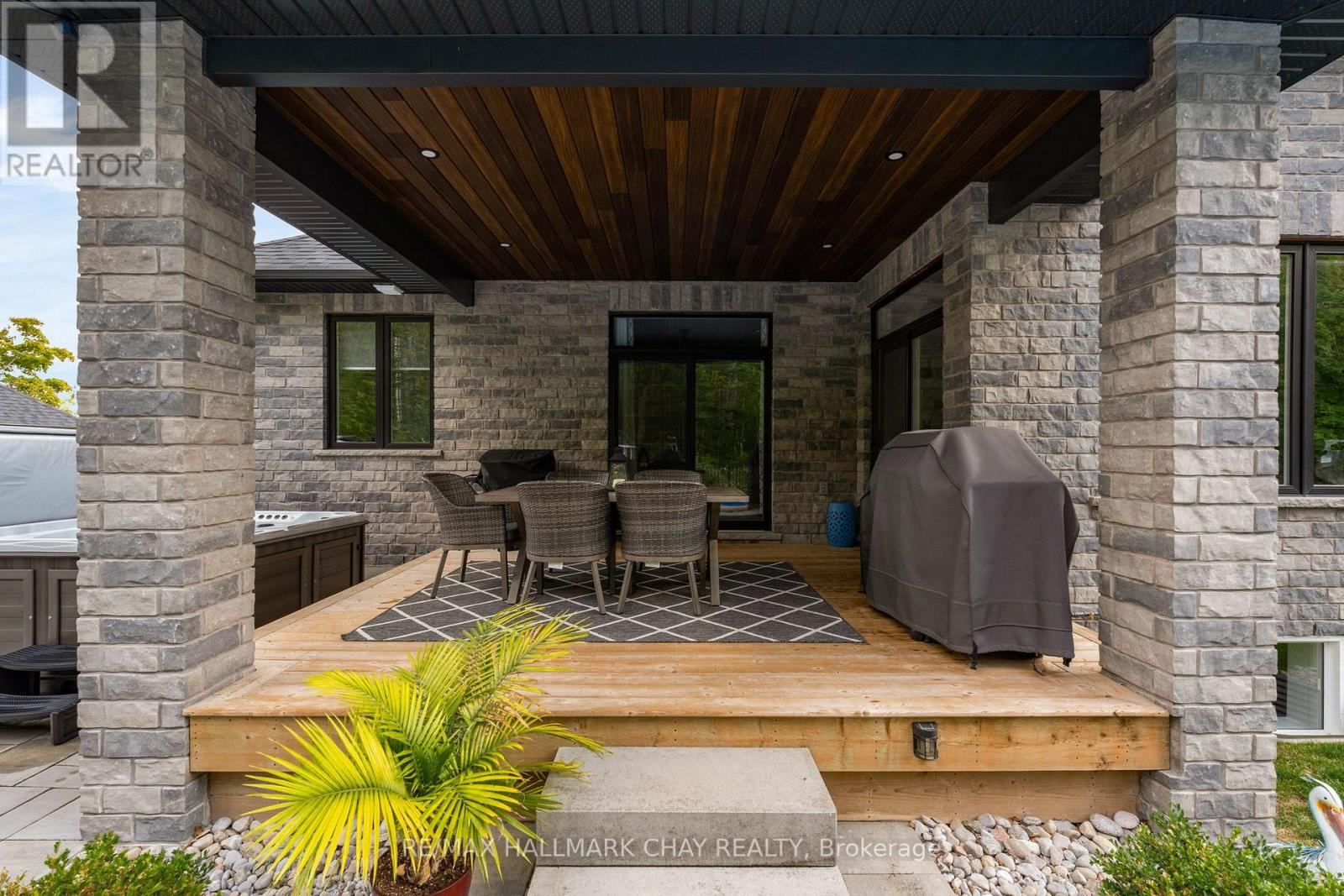 8 Byers Street, Springwater, Ontario  L9X 2A3 - Photo 37 - S12968020