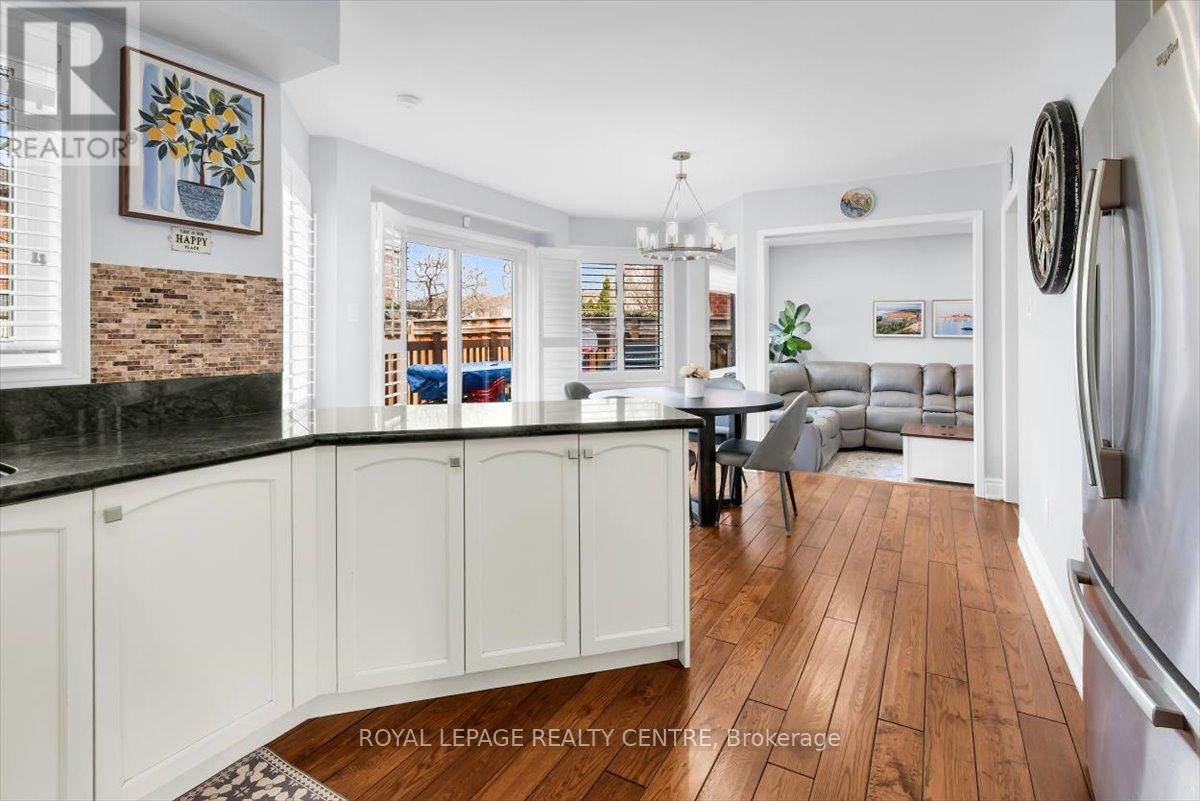 3135 Orleans Road, Mississauga, Ontario  L5L 5L4 - Photo 11 - W12972476