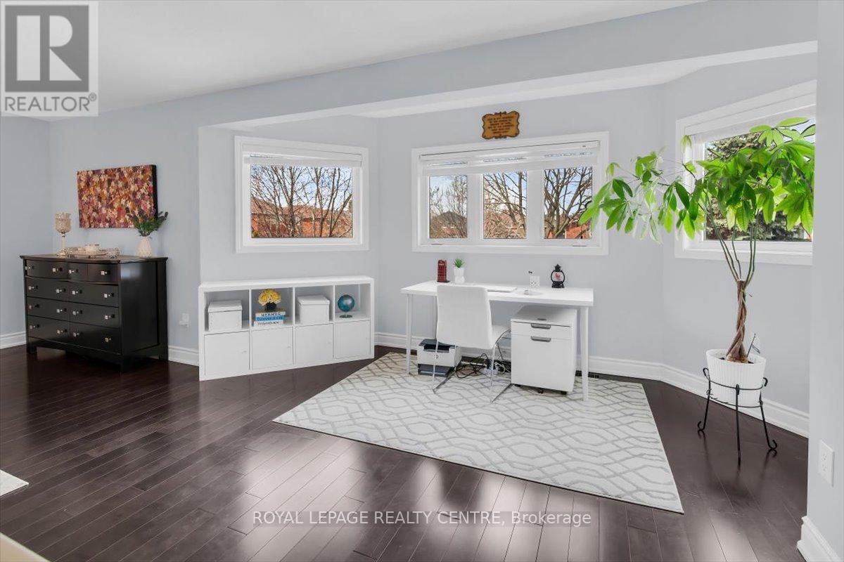 3135 Orleans Road, Mississauga, Ontario  L5L 5L4 - Photo 23 - W12972476