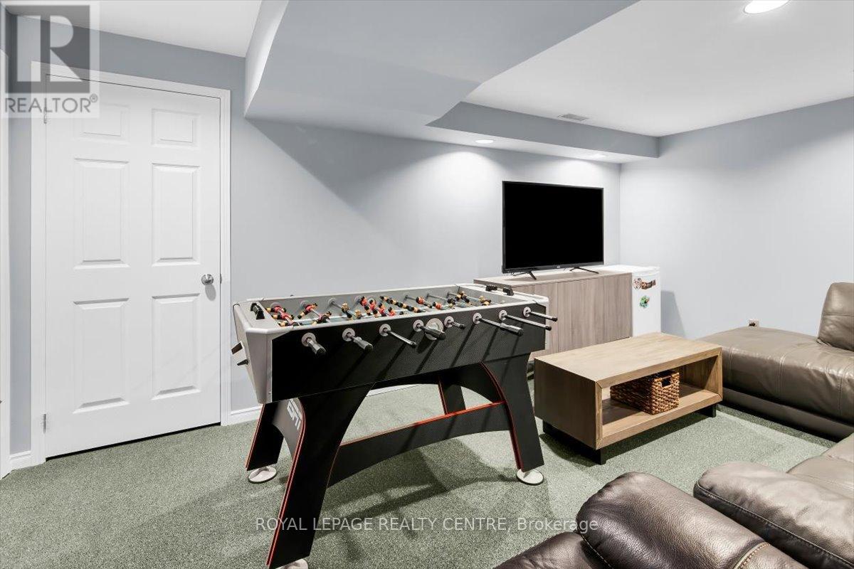 3135 Orleans Road, Mississauga, Ontario  L5L 5L4 - Photo 34 - W12972476