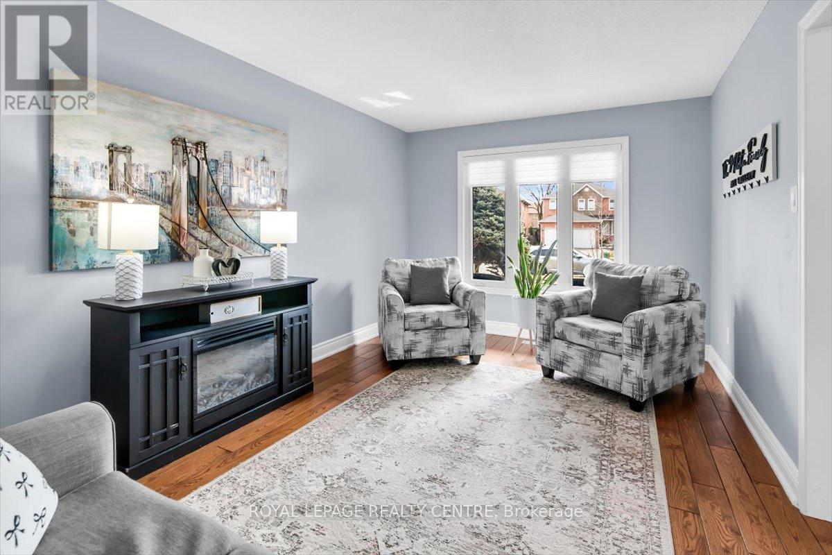 3135 Orleans Road, Mississauga, Ontario  L5L 5L4 - Photo 6 - W12972476