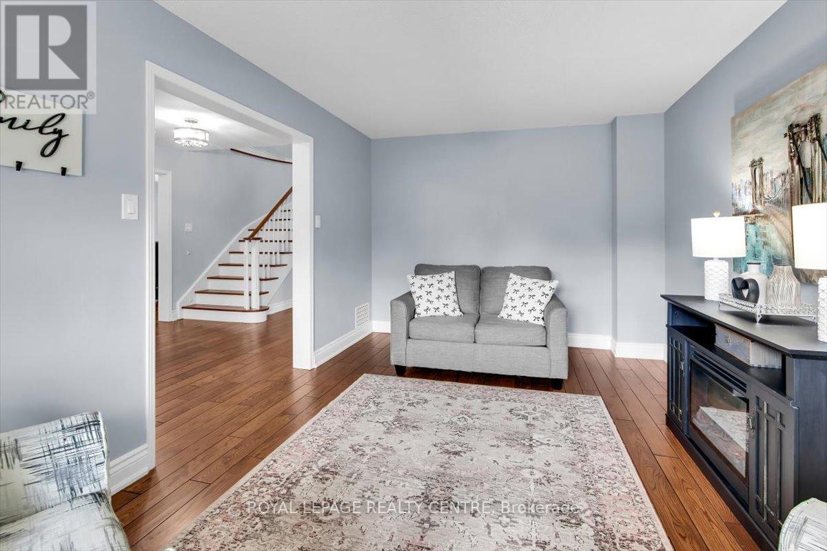 3135 Orleans Road, Mississauga, Ontario  L5L 5L4 - Photo 7 - W12972476