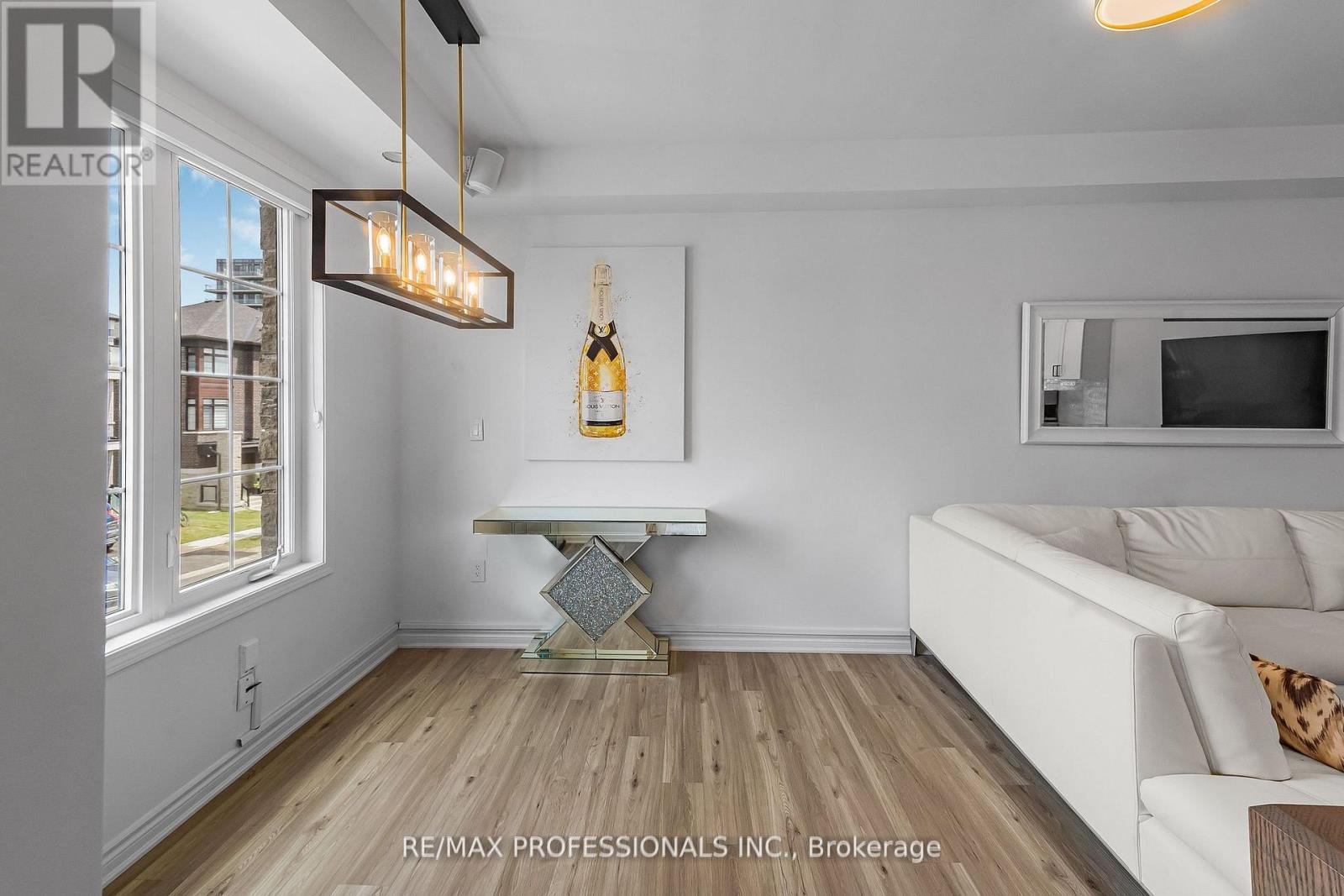 3 Keppel Circle, Brampton, Ontario  L7A 5K4 - Photo 18 - W12972550