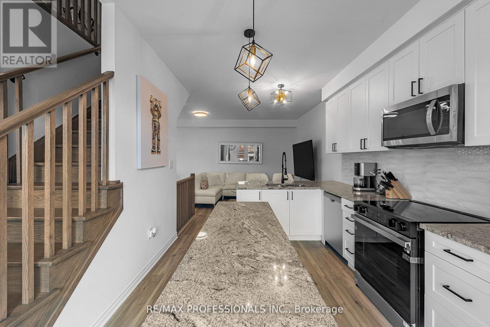 3 Keppel Circle, Brampton, Ontario  L7A 5K4 - Photo 20 - W12972550