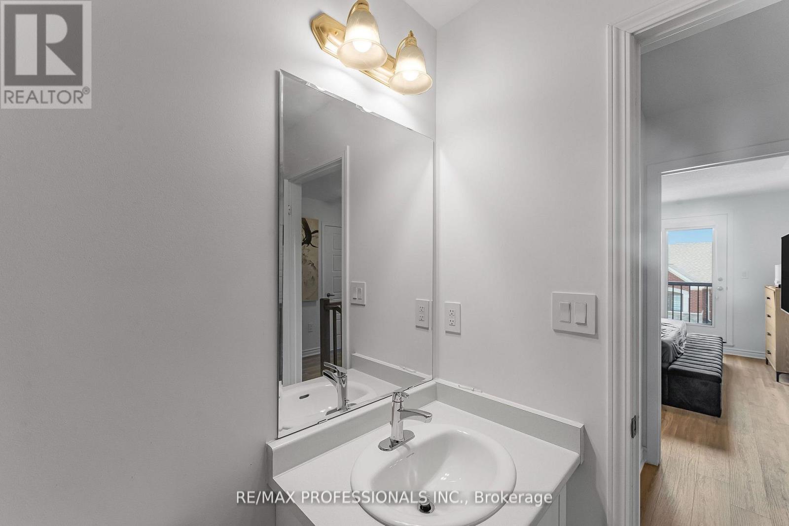 3 Keppel Circle, Brampton, Ontario  L7A 5K4 - Photo 27 - W12972550