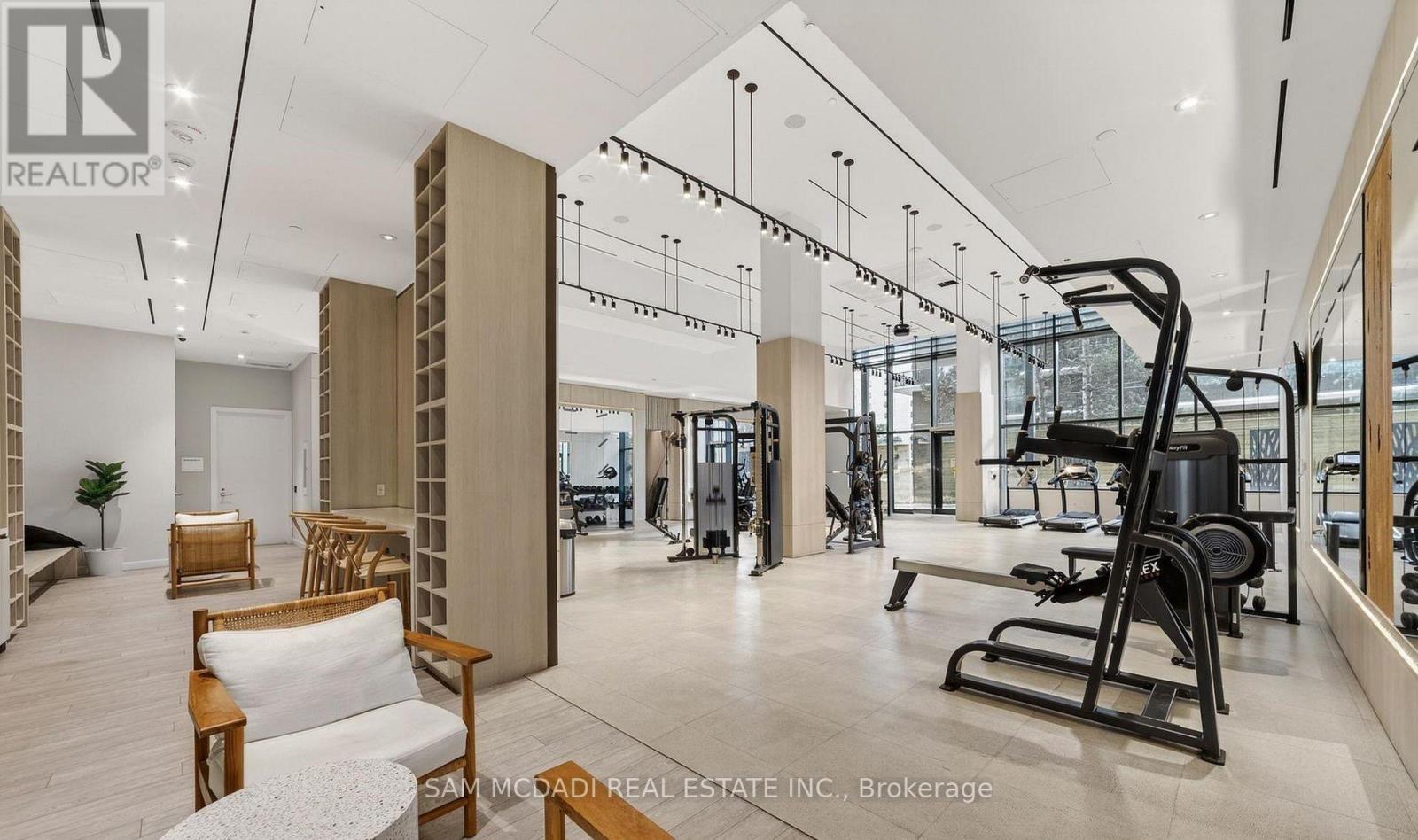 301 - 28 Ann Street E, Mississauga, Ontario  L5G 0E1 - Photo 23 - W12972552