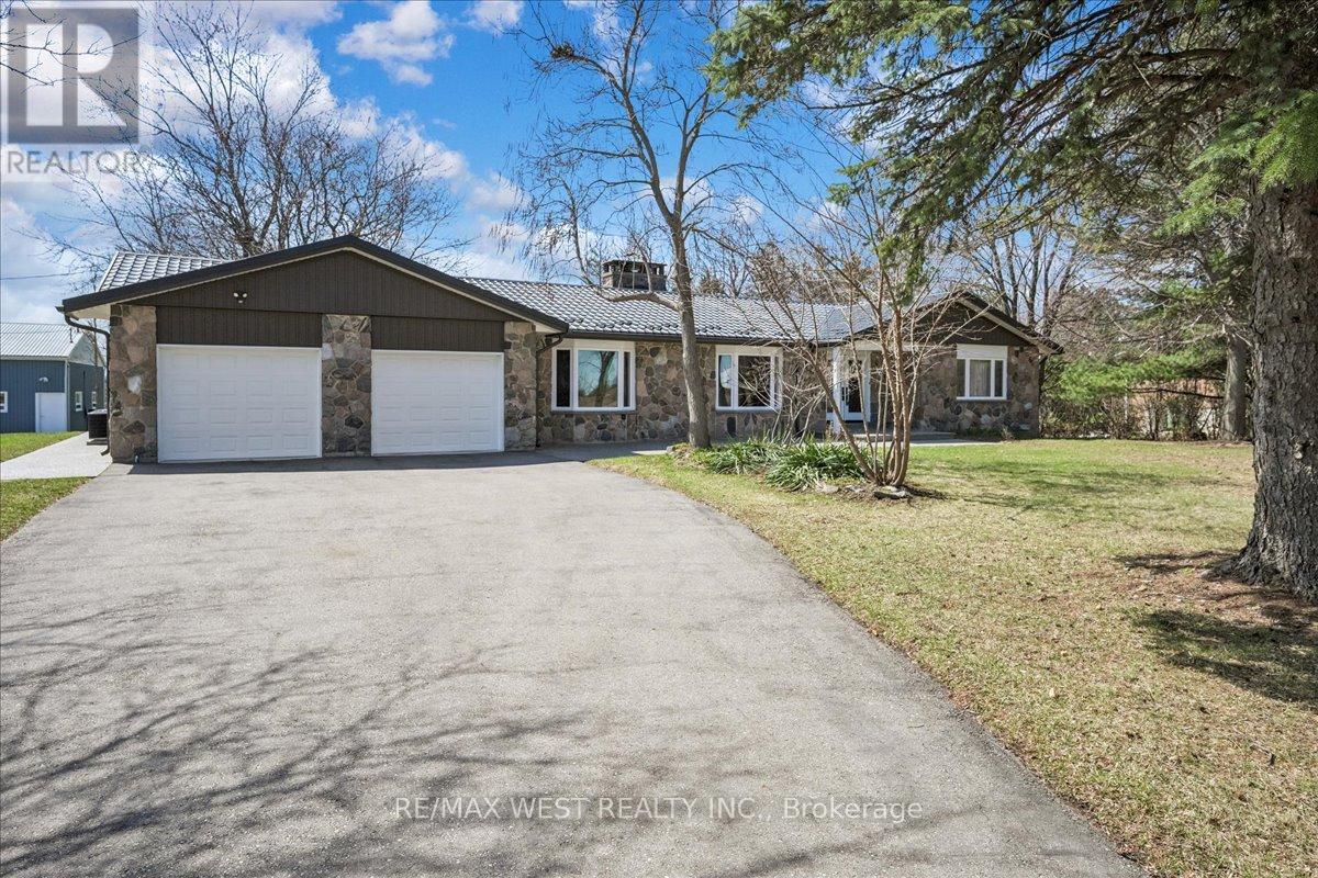 8438 NINTH LINE, Halton Hills, Ontario