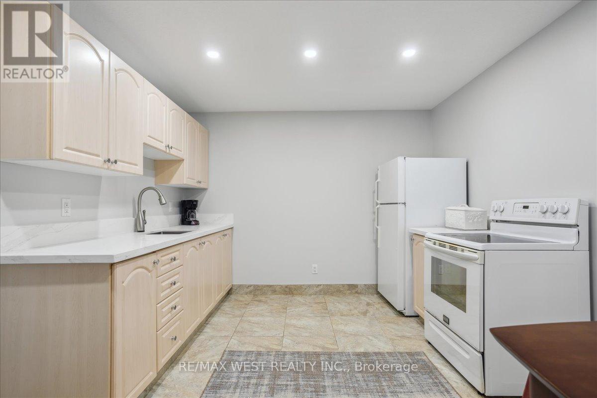 8438 Ninth Line, Halton Hills, Ontario  L0P 1K0 - Photo 15 - W12972566