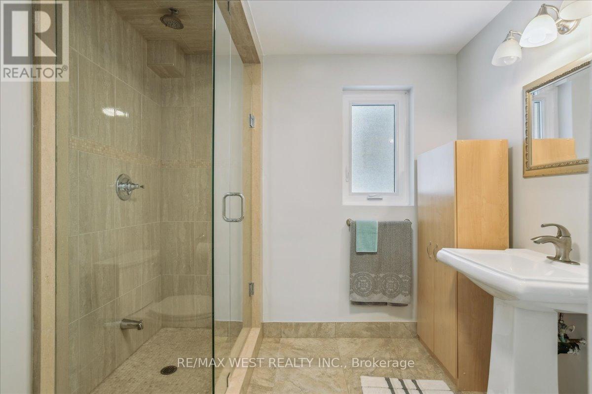 8438 Ninth Line, Halton Hills, Ontario  L0P 1K0 - Photo 16 - W12972566