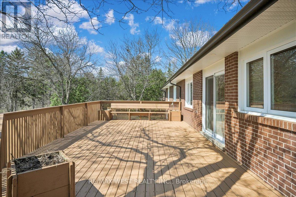 8438 Ninth Line, Halton Hills, Ontario  L0P 1K0 - Photo 17 - W12972566