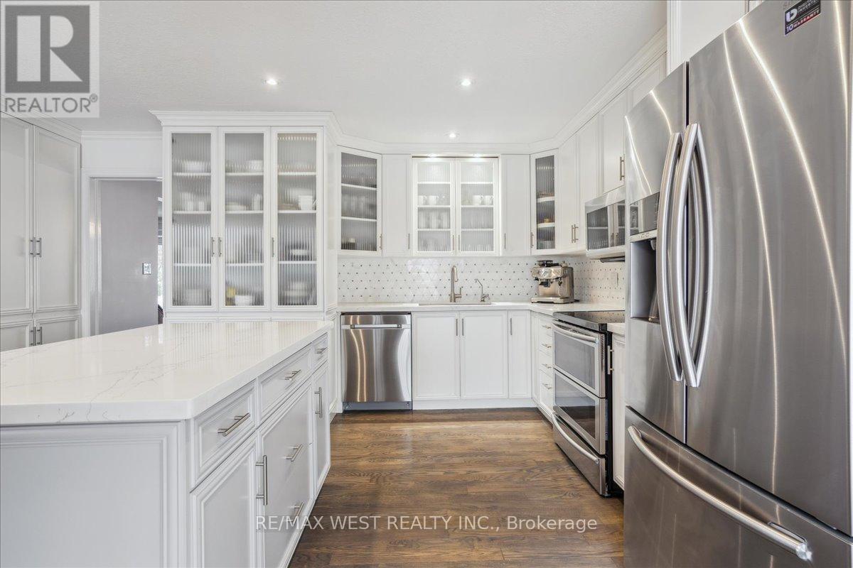 8438 Ninth Line, Halton Hills, Ontario  L0P 1K0 - Photo 5 - W12972566