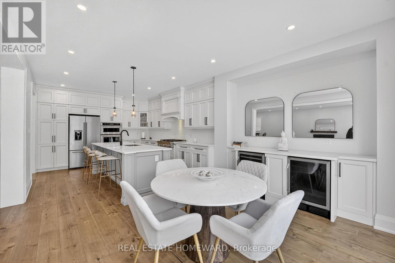 3329 Vernon Powell Drive, Oakville, Ontario  L6H 0Y4 - Photo 12 - W12972610