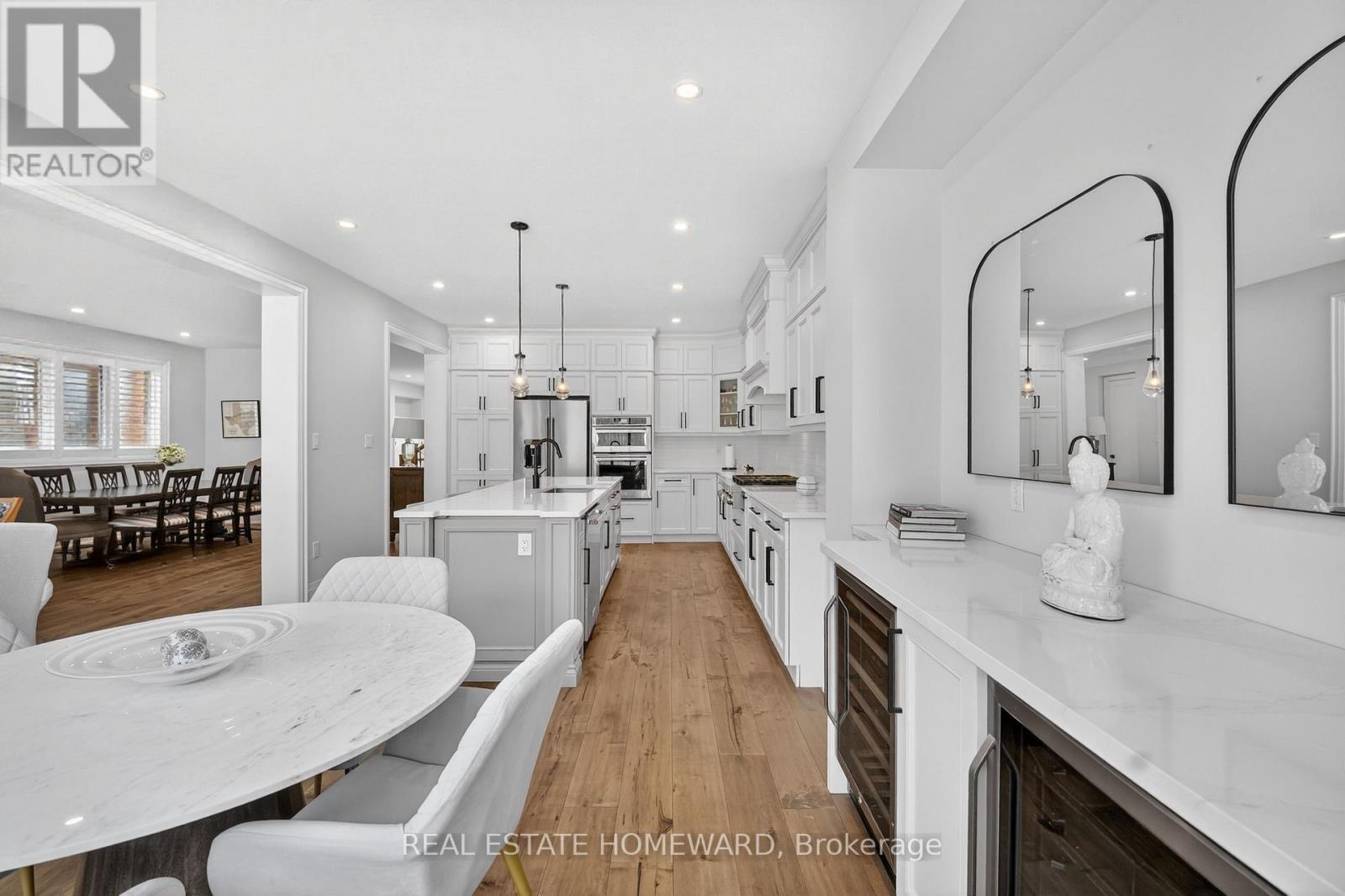 3329 Vernon Powell Drive, Oakville, Ontario  L6H 0Y4 - Photo 14 - W12972610