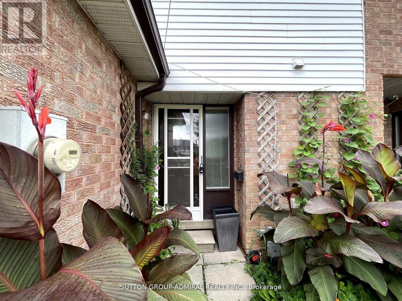 3980 Bishopstoke Lane, Mississauga, Ontario  L4Z 1J2 - Photo 3 - W12972630
