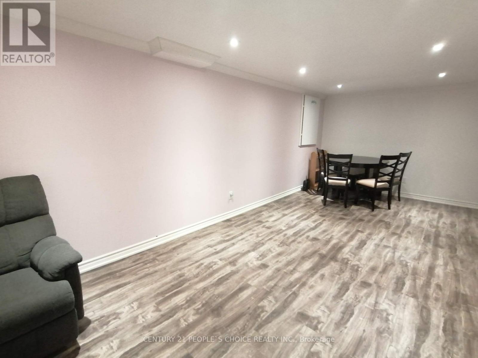 Bsmt - 115 Mcmurchy Avenue S, Brampton, Ontario  L6Y 1Z1 - Photo 3 - W12972654