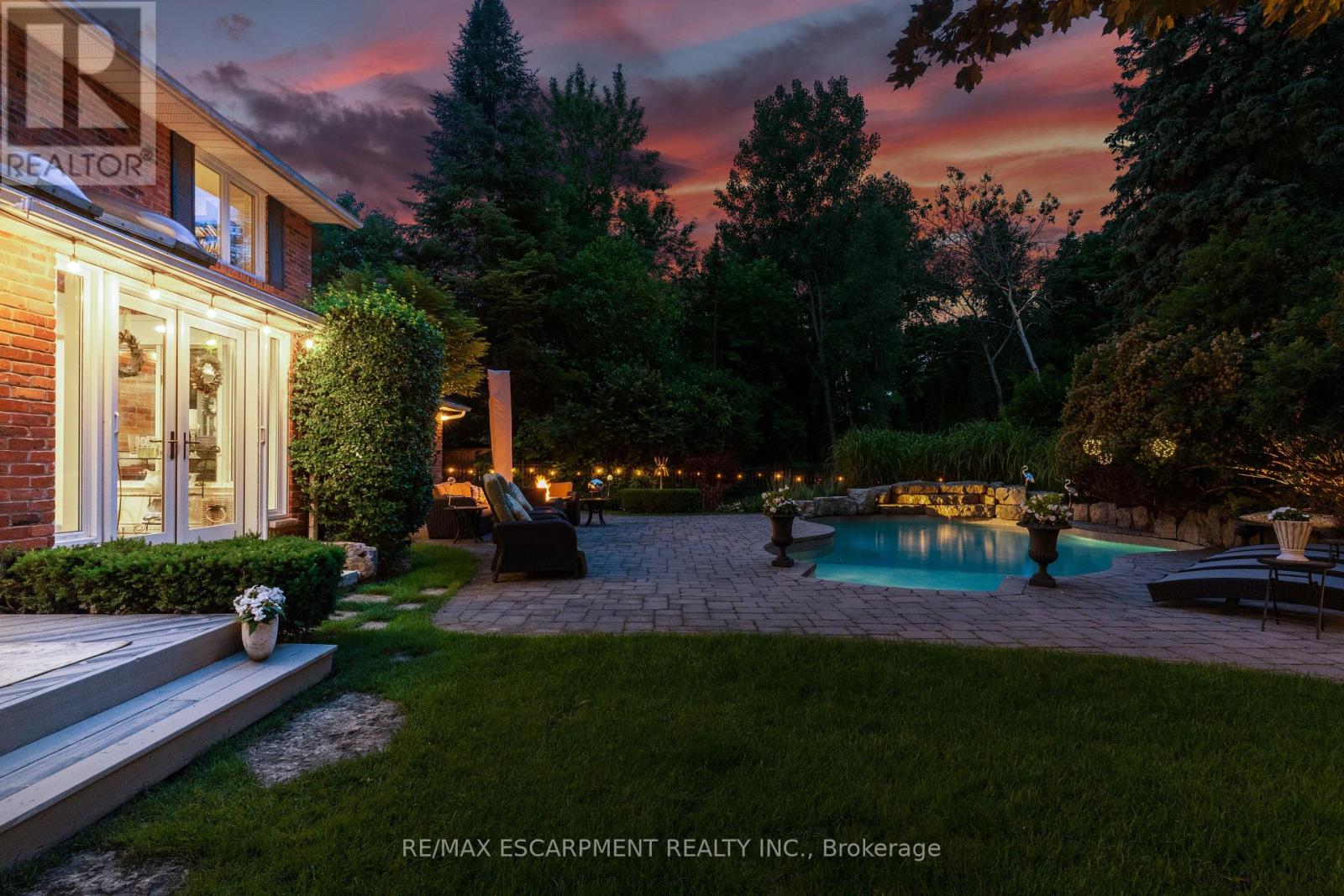 2305 Cheverie Street, Oakville, Ontario  L6J 6C5 - Photo 44 - W12972662