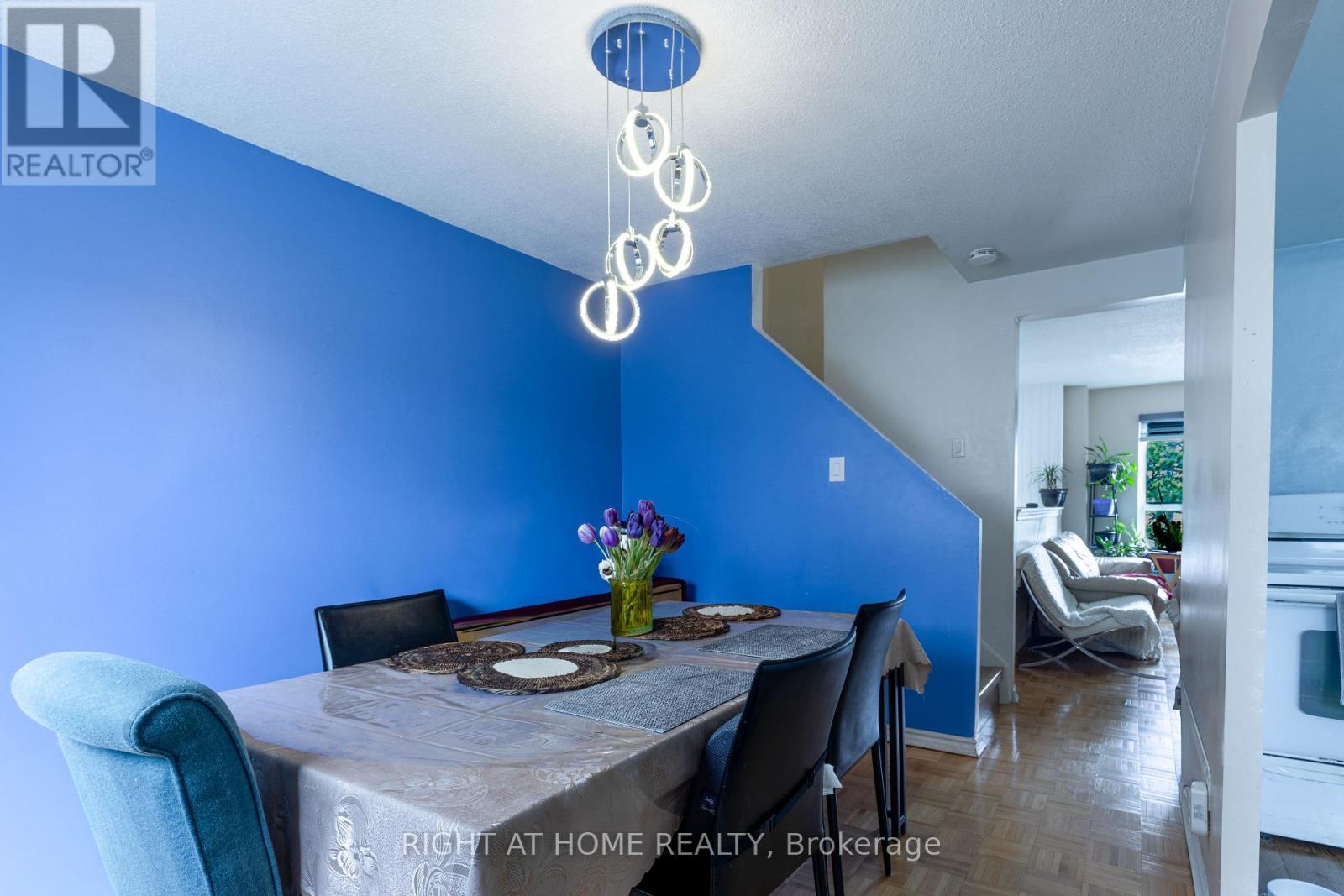 56 - 1221 Dundix Rd Road, Mississauga, Ontario  L4Y 3Y9 - Photo 11 - W12972666