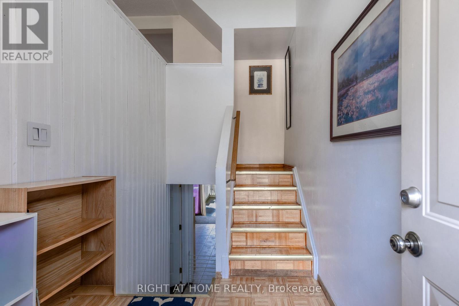 56 - 1221 Dundix Rd Road, Mississauga, Ontario  L4Y 3Y9 - Photo 2 - W12972666