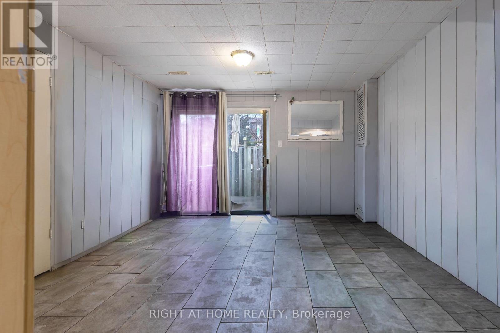 56 - 1221 Dundix Rd Road, Mississauga, Ontario  L4Y 3Y9 - Photo 23 - W12972666