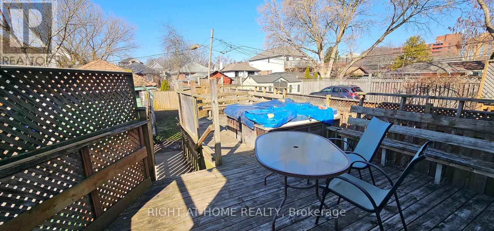 Main Floor - 72 Eleventh Street, Toronto, Ontario  M8V 3G5 - Photo 18 - W12972680