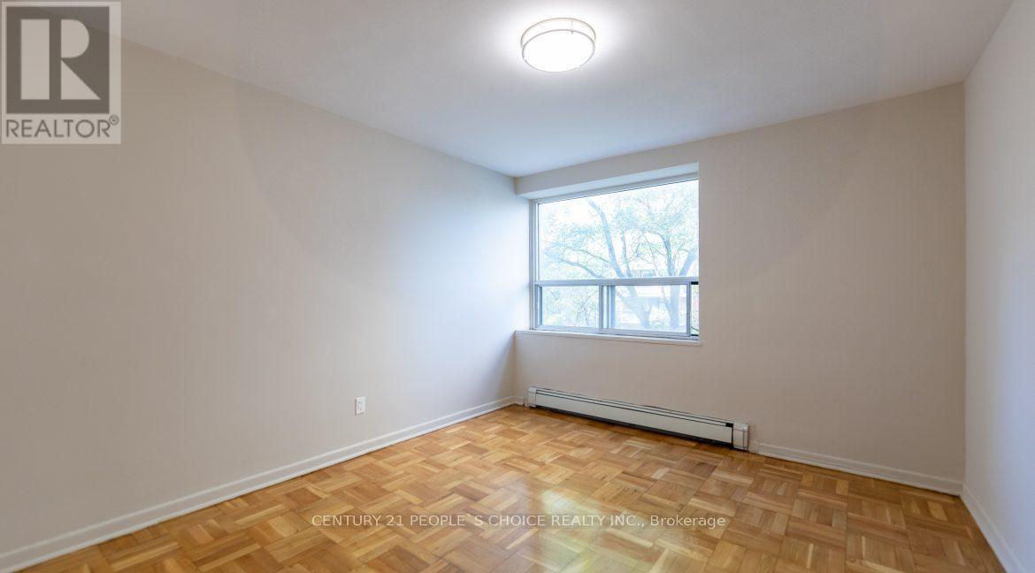 202 - 839 Roselawn Avenue, Toronto, Ontario  M6B 1B5 - Photo 9 - W12972698