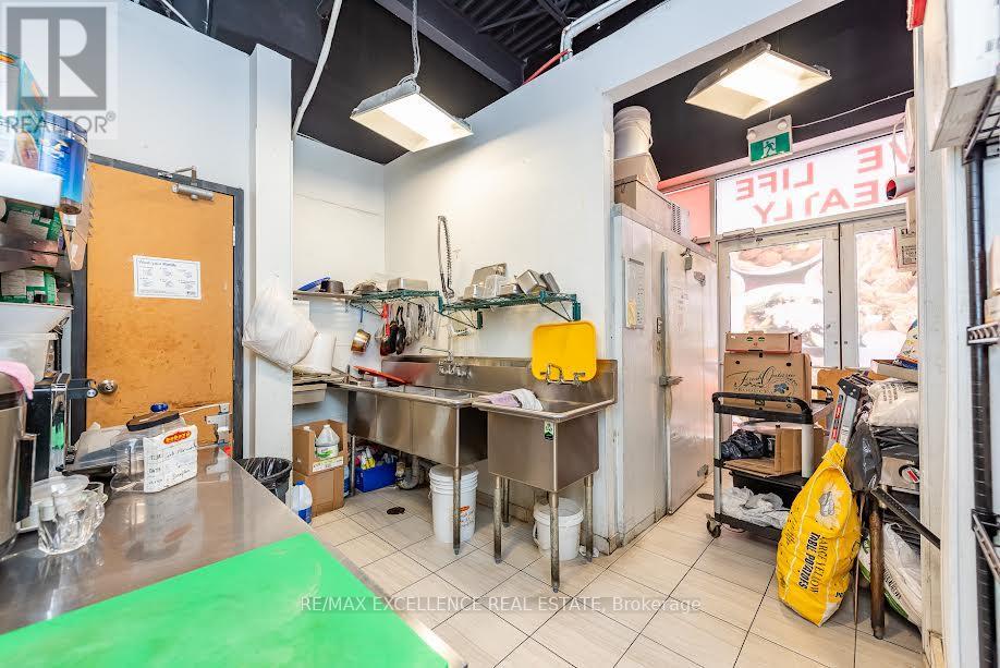 E2 - 50 Rivermont Road, Brampton, Ontario  L6Y 0E3 - Photo 11 - W12972728