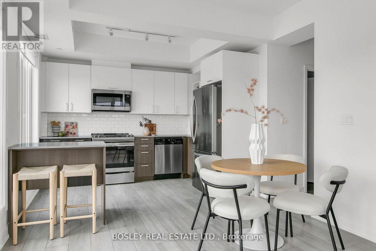 502 - 385 Osler Street, Toronto, Ontario  M6N 0B2 - Photo 12 - W12972734