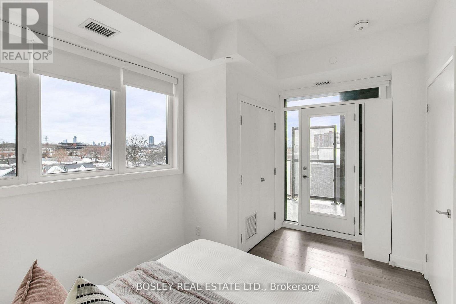 502 - 385 Osler Street, Toronto, Ontario  M6N 0B2 - Photo 26 - W12972734