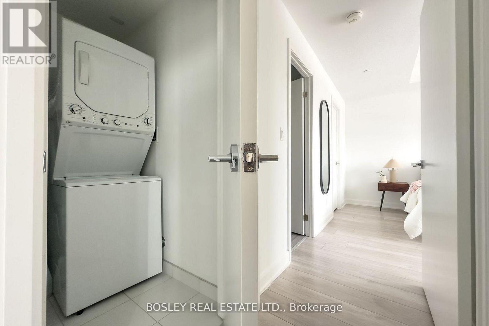 502 - 385 Osler Street, Toronto, Ontario  M6N 0B2 - Photo 32 - W12972734