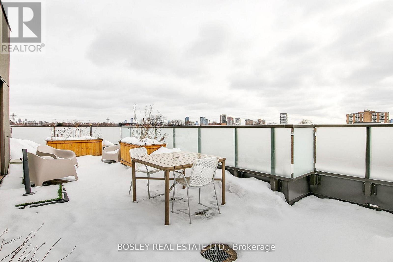 502 - 385 Osler Street, Toronto, Ontario  M6N 0B2 - Photo 4 - W12972734