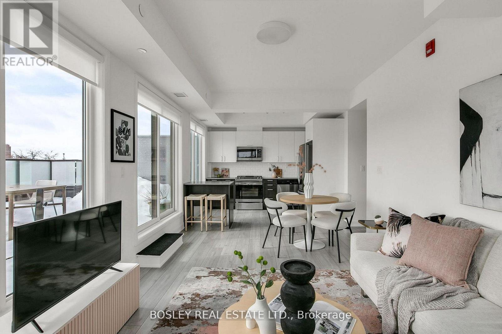 502 - 385 Osler Street, Toronto, Ontario  M6N 0B2 - Photo 6 - W12972734