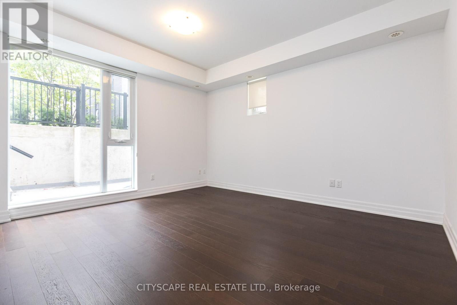 501 - 370 Wallace Avenue, Toronto, Ontario  M6P 3P5 - Photo 7 - W12972736