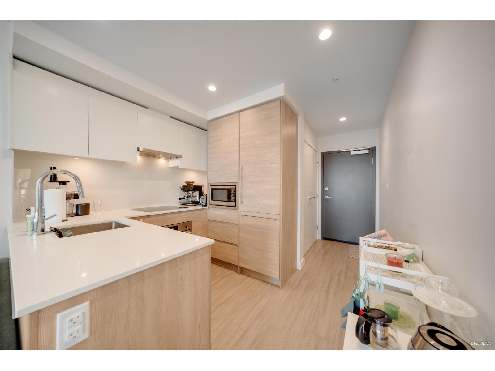 711 13615 Fraser Highway, Surrey, British Columbia  V3T 0P7 - Photo 6 - R3108673