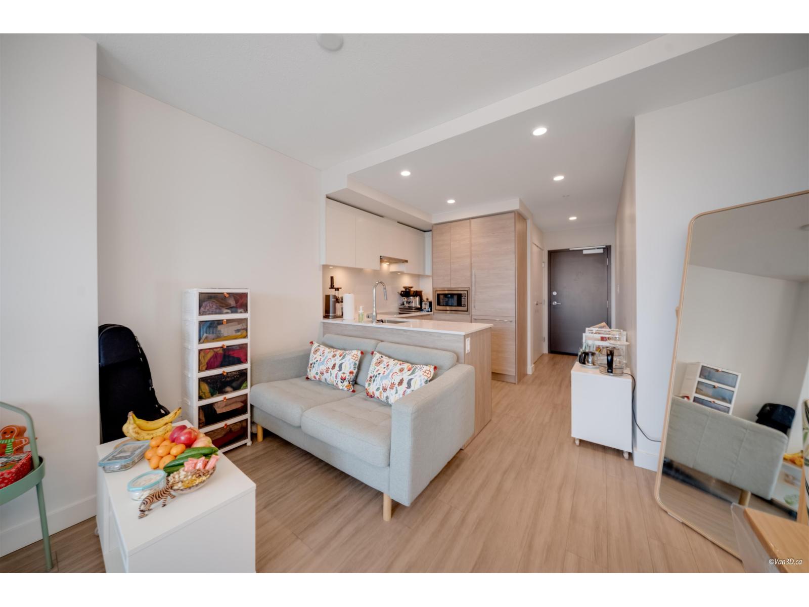 711 13615 Fraser Highway, Surrey, British Columbia  V3T 0P7 - Photo 8 - R3108673